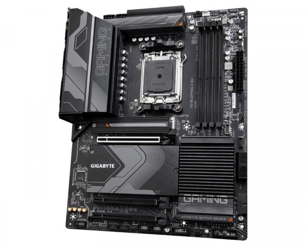 GIGABYTE X670 GAMING X AX rev. 1.0